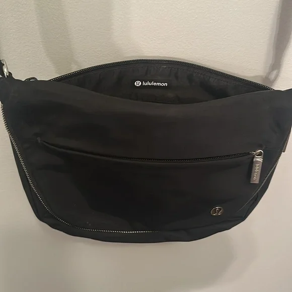 Lululemon All Night Festival Bag 5L - Picture 3 of 3